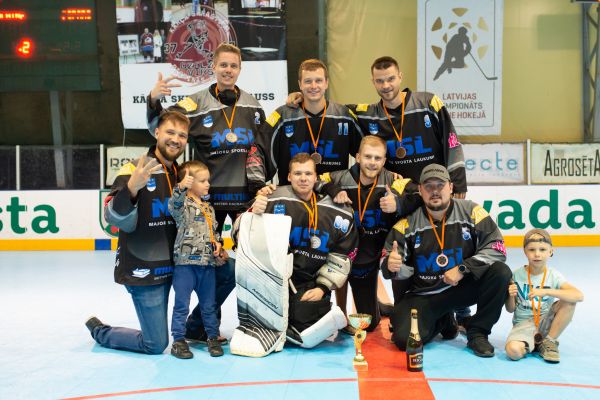 mar-433824AAACF8-C536-C163-038B-2D24305180BC.jpg